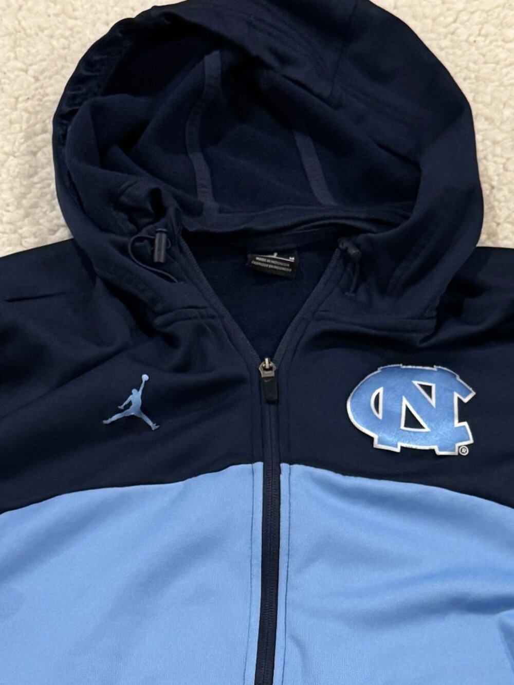 Jordan Brand North Carolina Tar Heels Therma-fit full zip hoodie - Men's Medium